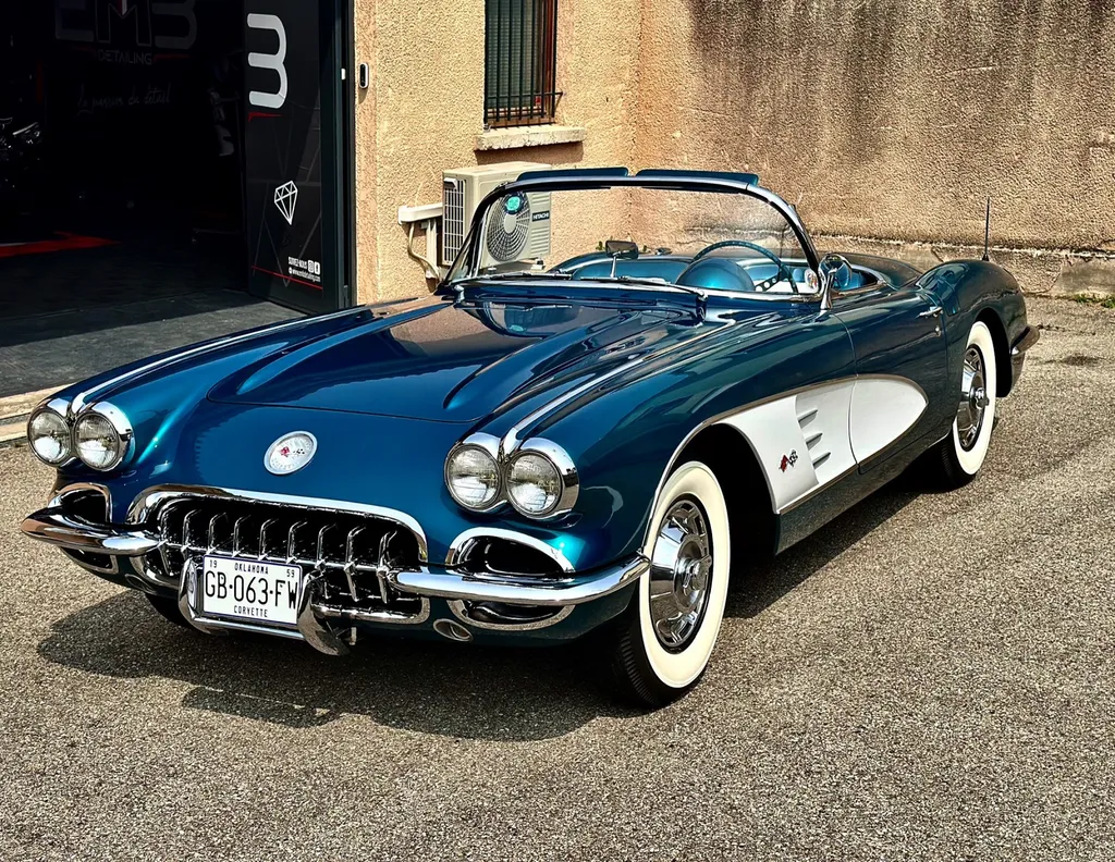 protection carrosserie traitement céramique Gyeon infinite Lyon Chevrolet corvette C1 1959