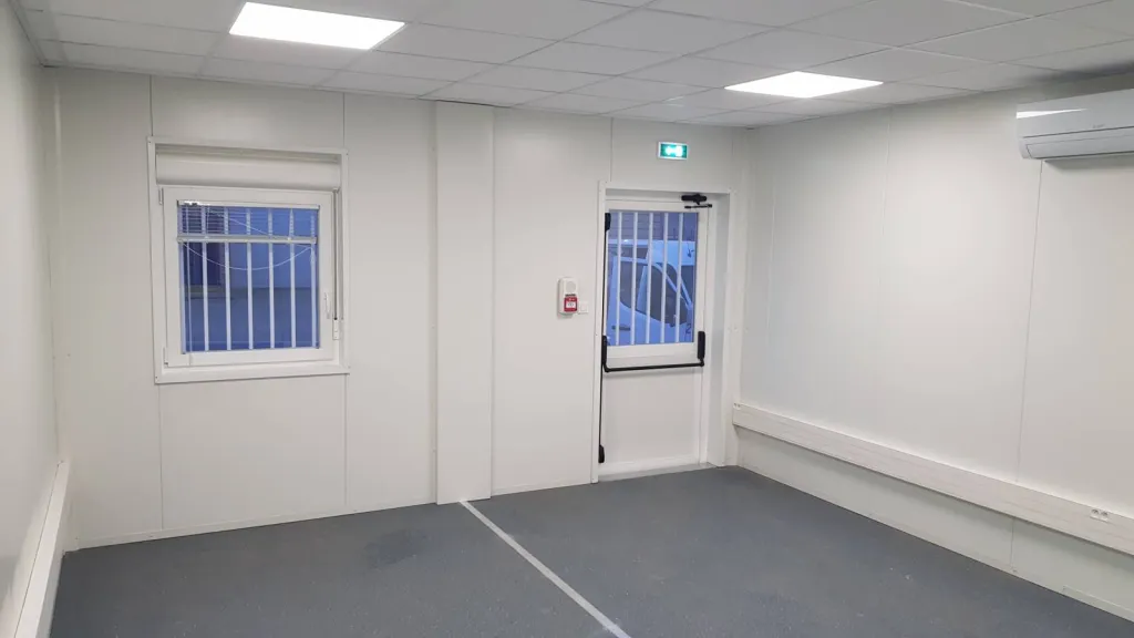 Salle de formation pour personnel du SDIS en structures modulaire à Saint Remy de Provence