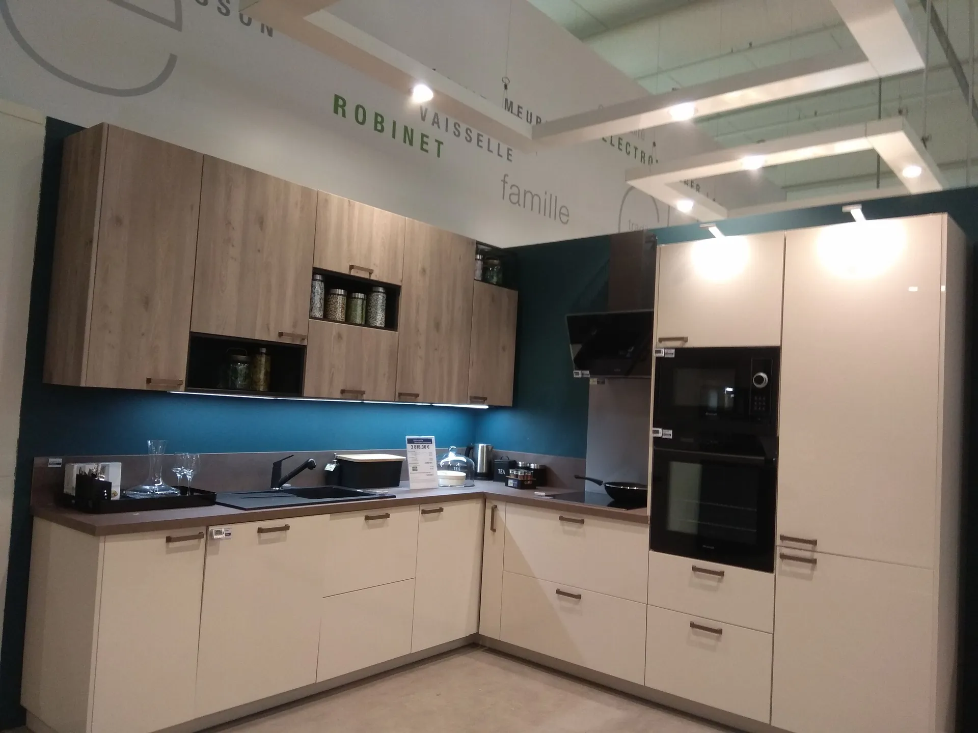 Cuisines magasin Leroy Merlin Marseille