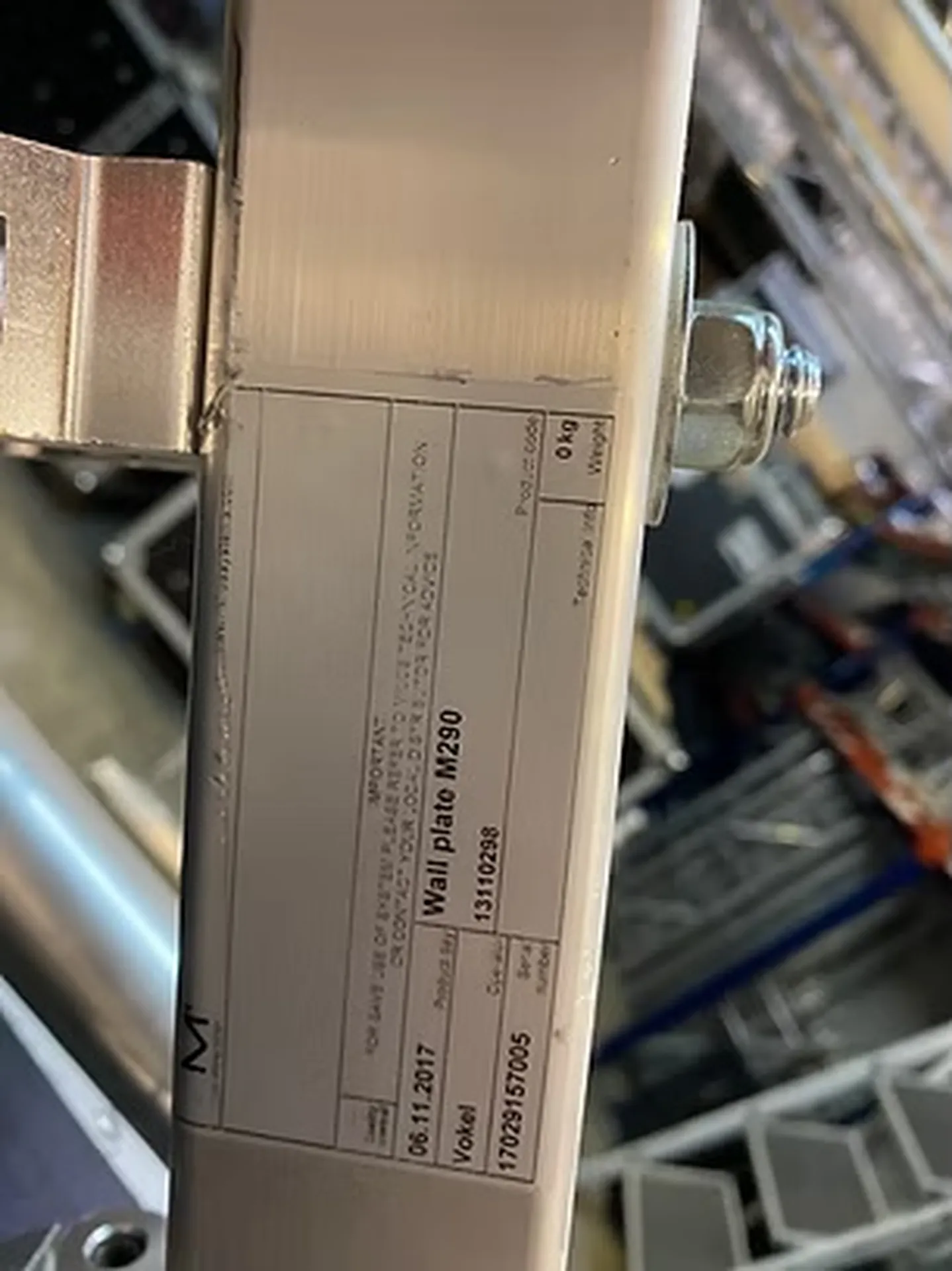 PLAQUE / EMBASE SOL MUR TOTEM POUR TRIO OU QUATRO