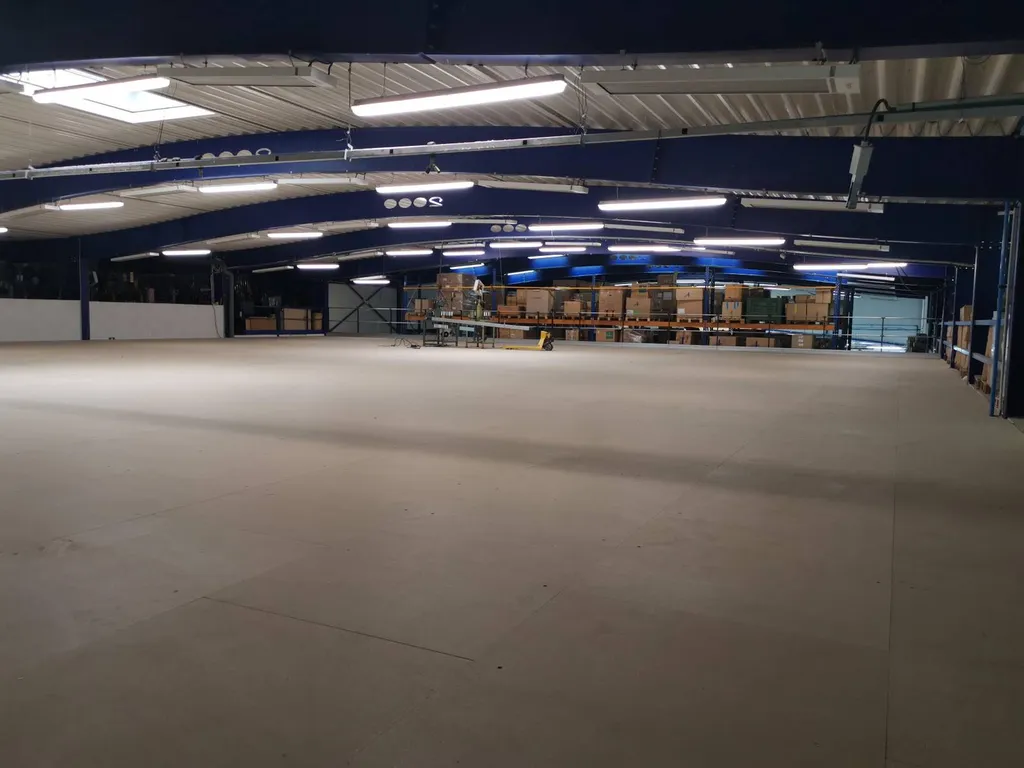 La solution de stockage avec la mezzanine industrielle en kit à Lyon