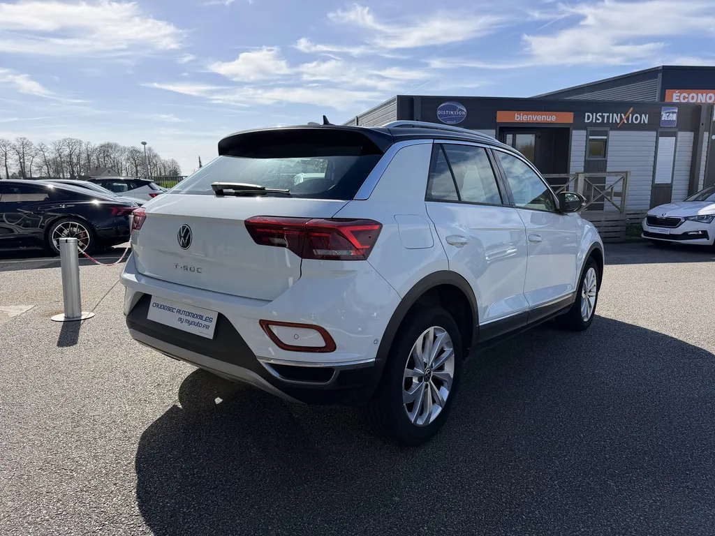 Vente Volkswagen T-Roc occasion proche Le Havre : SUV diesel 150ch DSG7 finition Style disponible chez votre concessionnaire Caudebec Automobiles à La Frénaye