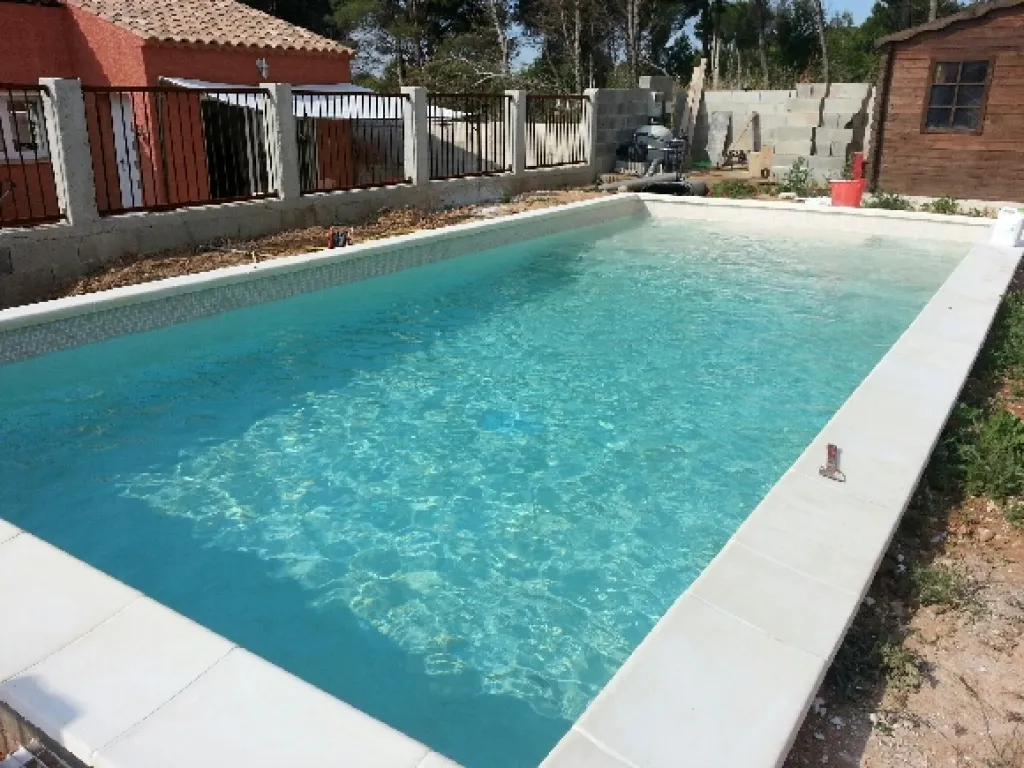 GARDE CORPS POUR PISCINE EN FER FORGE A PORT DE BOUC 13