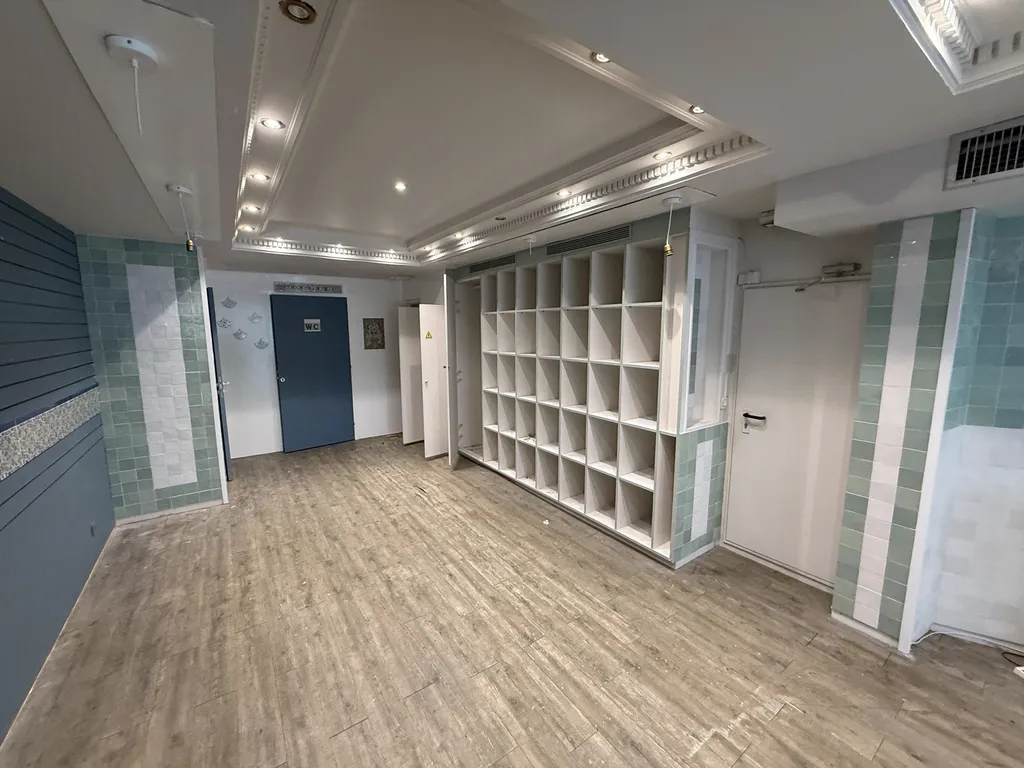 Location - Boutique 60 m², Sentier, Rue du Caire 75002 PARIS