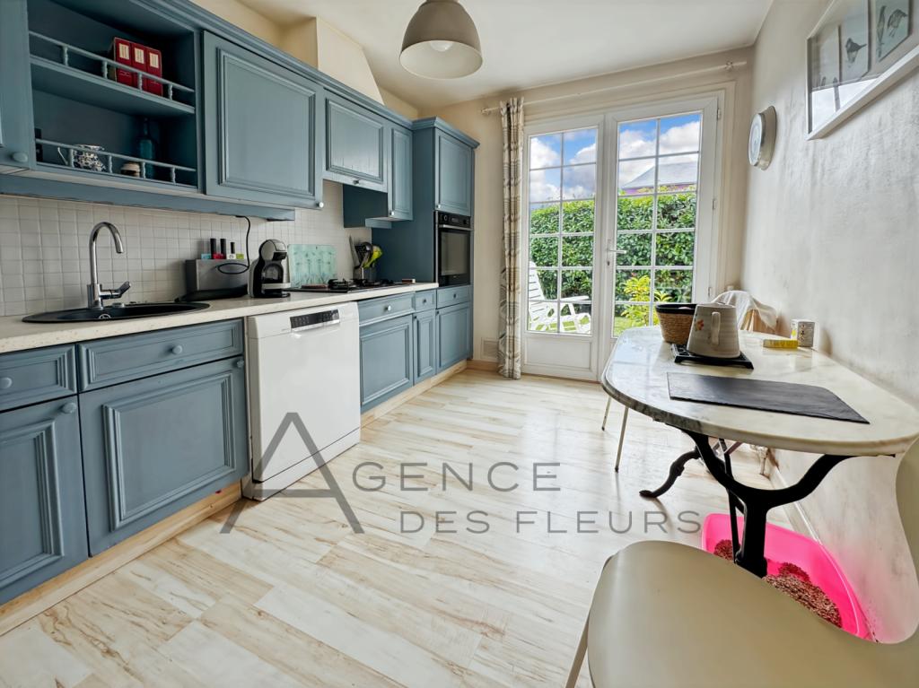 À vendre maison de 123 m² sur 495 m² située à La Saussaye 27370