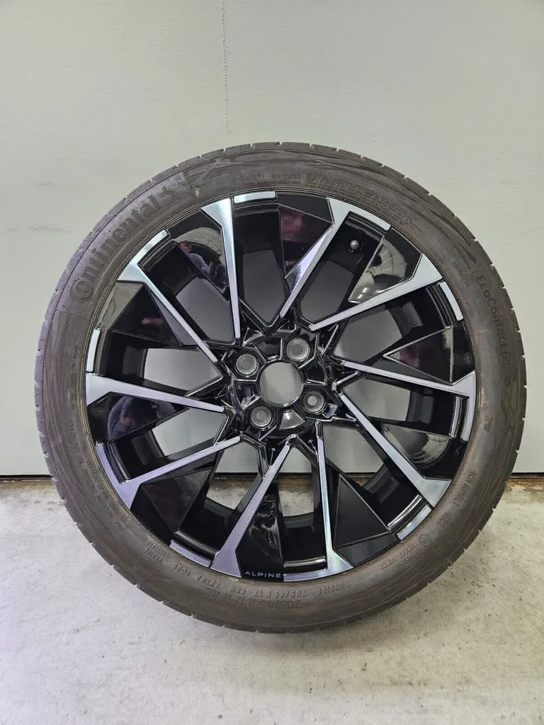 Rénovation d'une jante de clio 5 esprit 