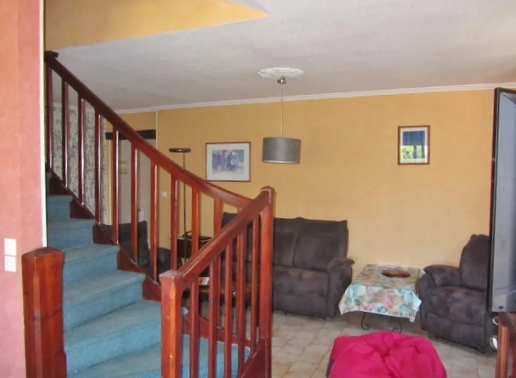 A vendre maison de ville proche Saint Pierre lès Elbeuf 76320