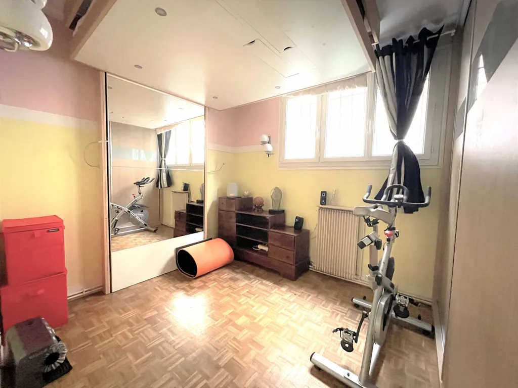 à vendre 2 Pièces 45m² Paris 75019 rdc avec jardin