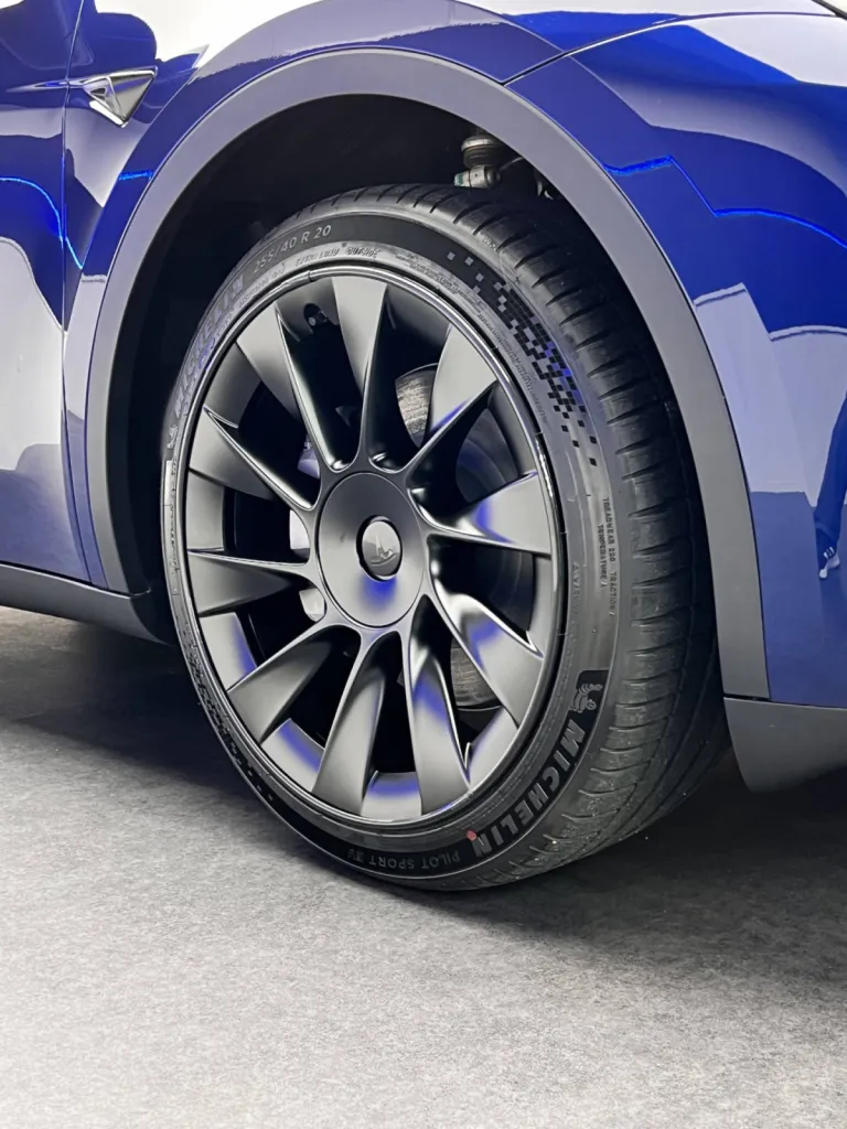 TESLA MODEL Y - PROTECTION JANTES ALLOYGATOR - TRAITEMENT CERAMIQUE - BETHUNE