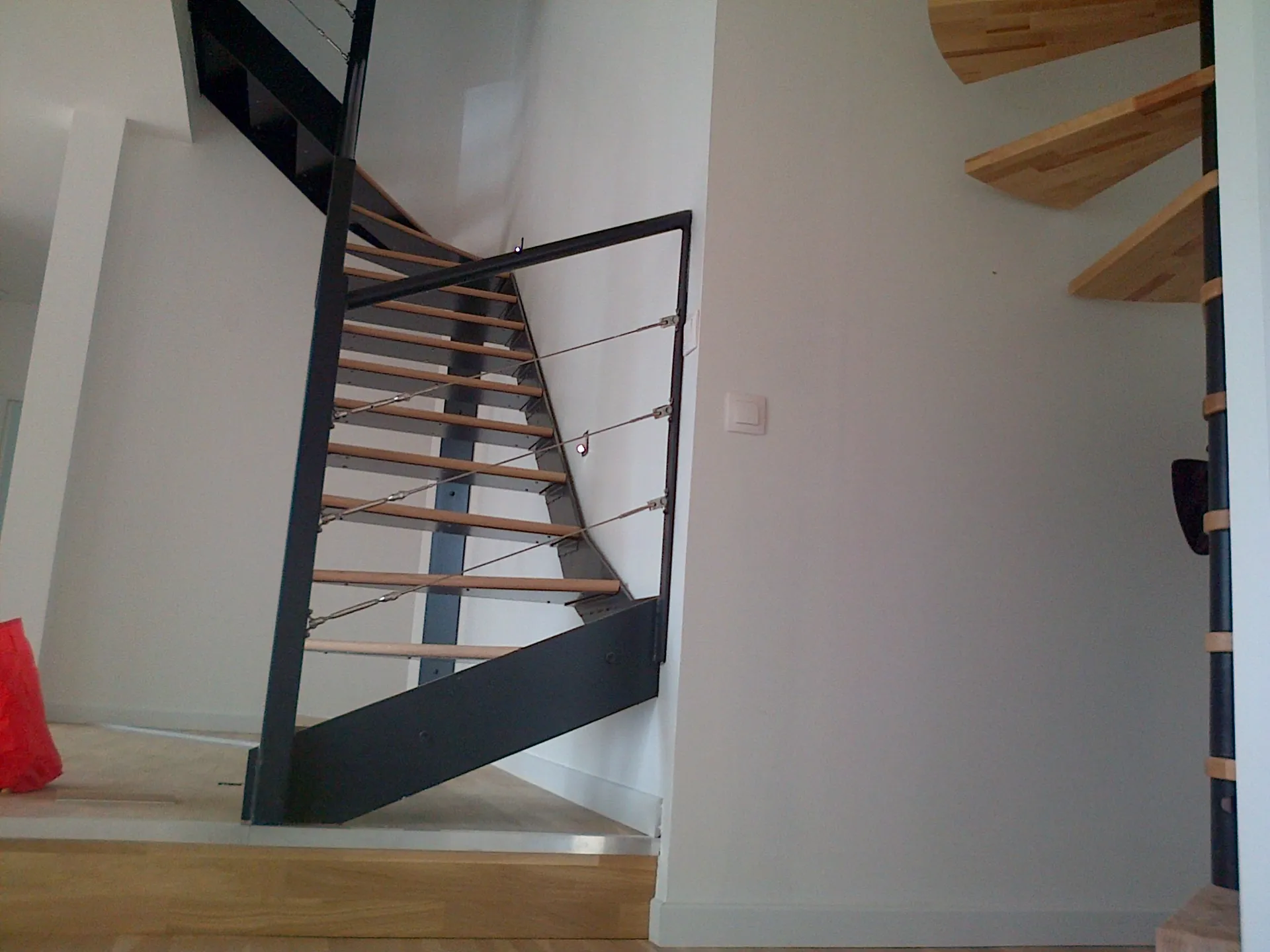 Agencement escalier chêne 30mm à Aix en provence