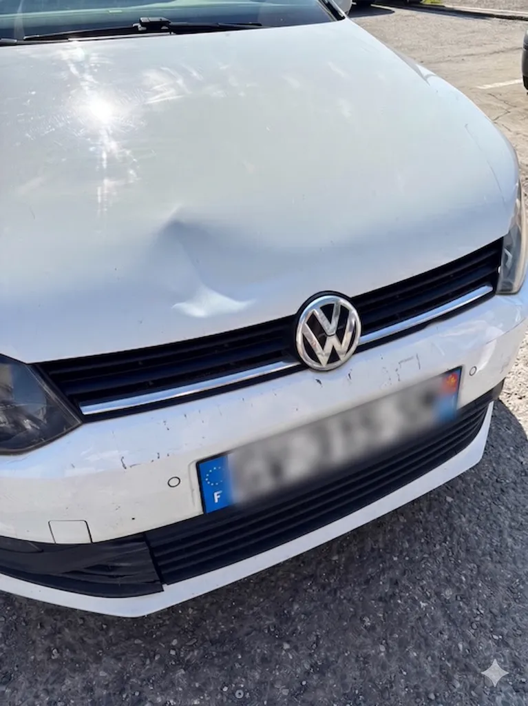 Réparation carrosserie automobile complète à Seilh (31840) : remplacement capot, peinture aile et remise en état véhicule