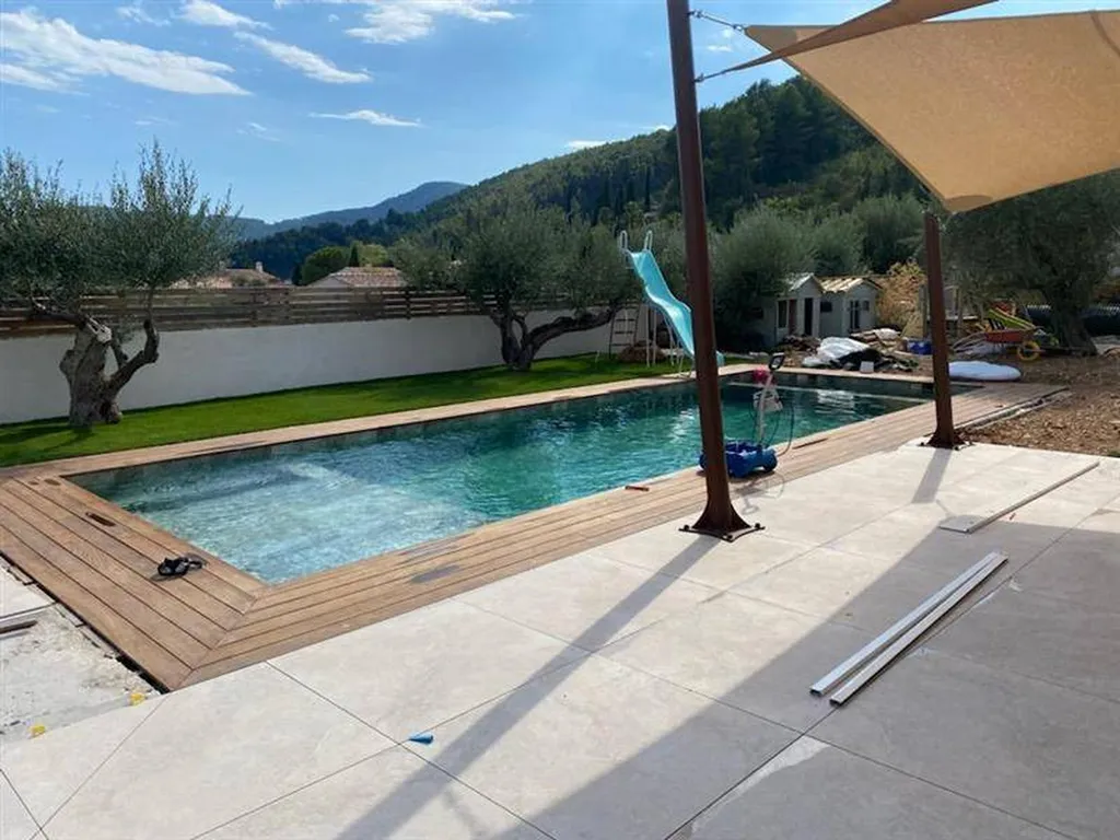 CARRELAGE PISCINE PIETRA DI BALI - VERDE DI BALI