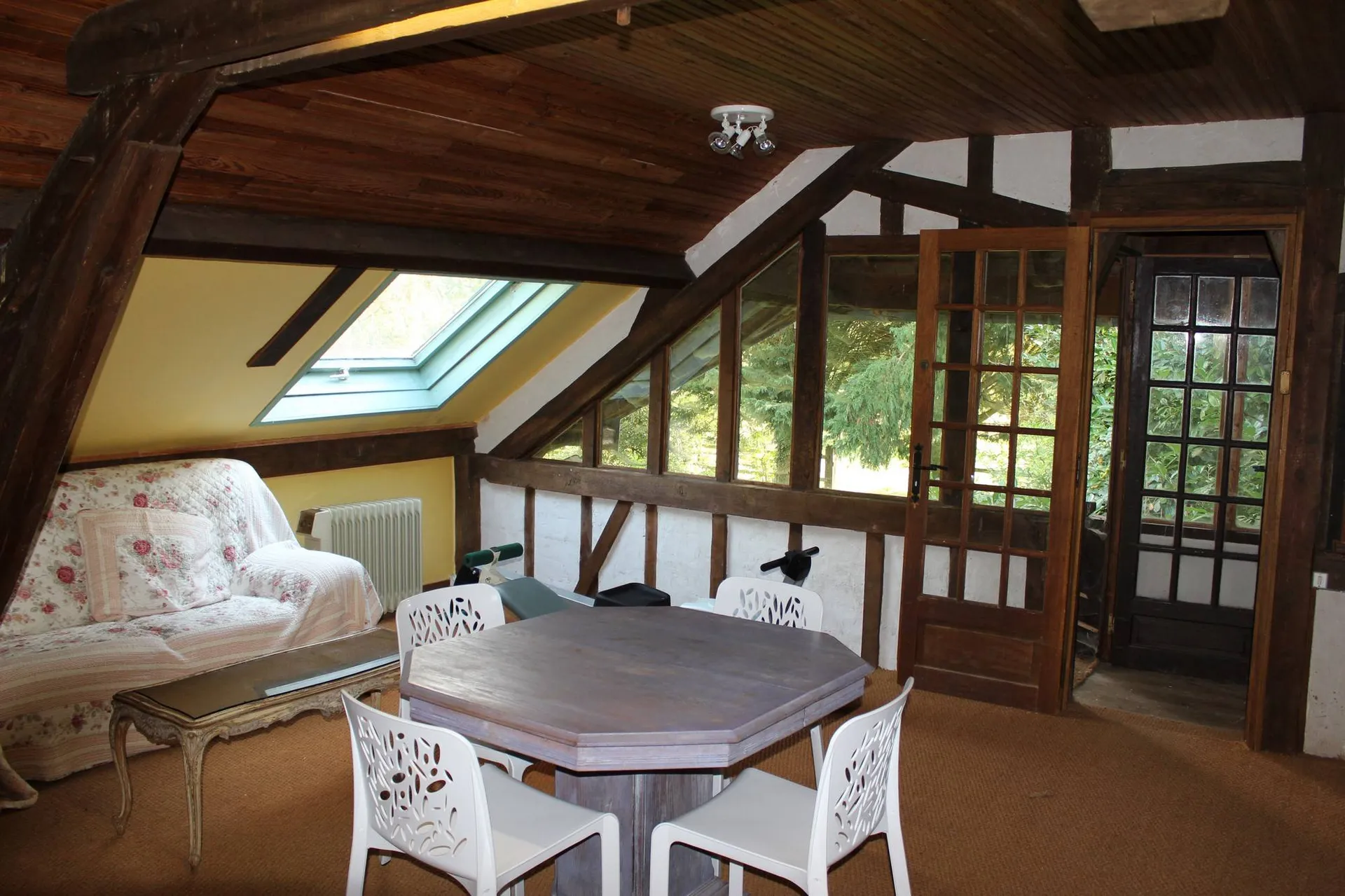 Vend demeure de caractère à 15 minutes de la gare de Lisieux 14100