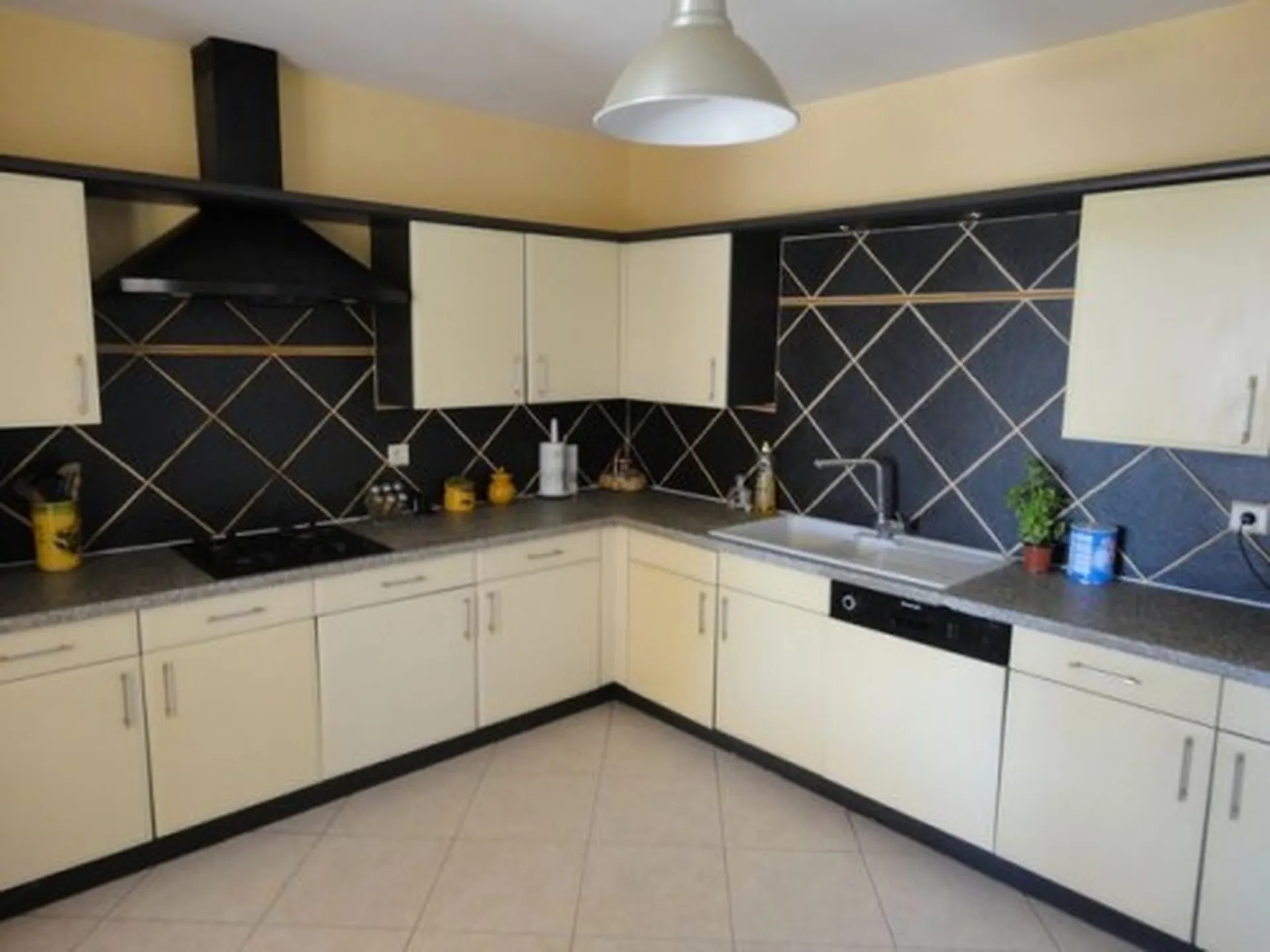 Carnoux à vendre maison