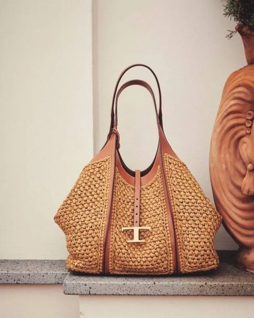 Le sac shopping Timeless de chez Tod's chez Sacha à Ménerbes