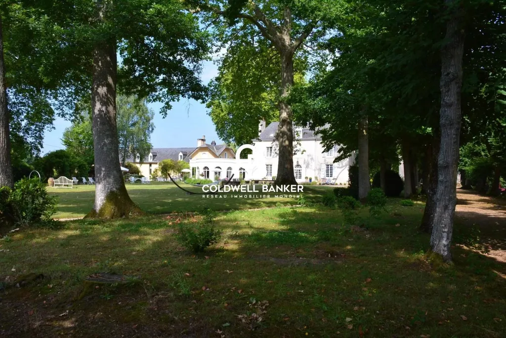 Demeure d'Exception rénovée avec grands espaces et parc aux porte du Mans