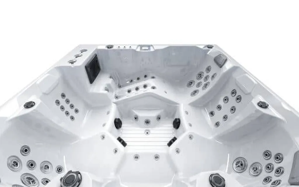 Vente de spas à Nîmes et alentours, Mcr Piscines et Spas