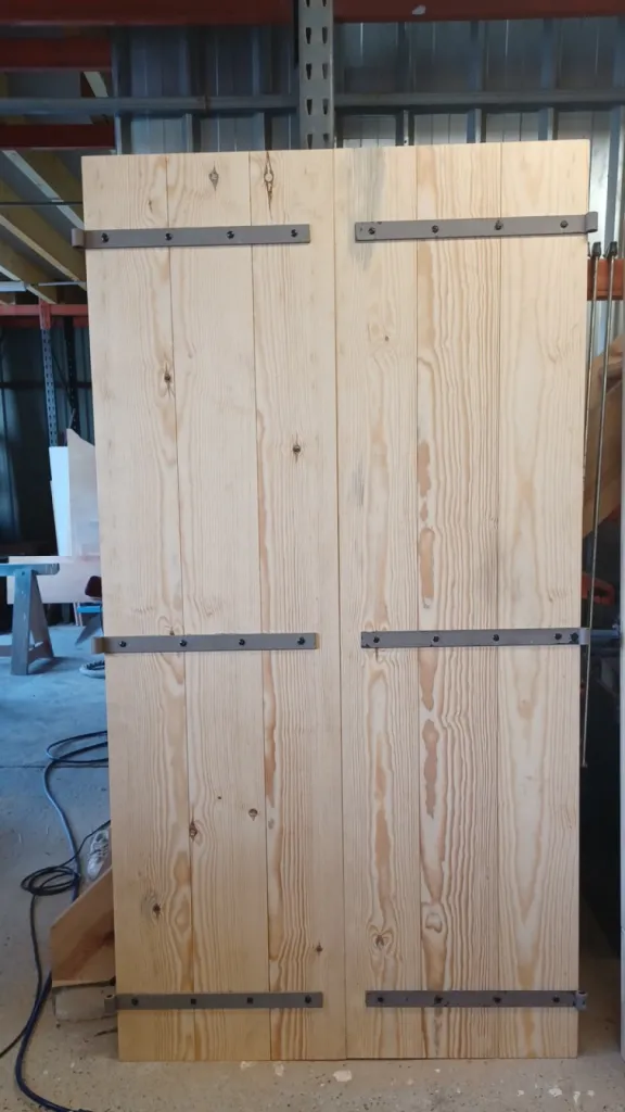 Volet provençal à large lame