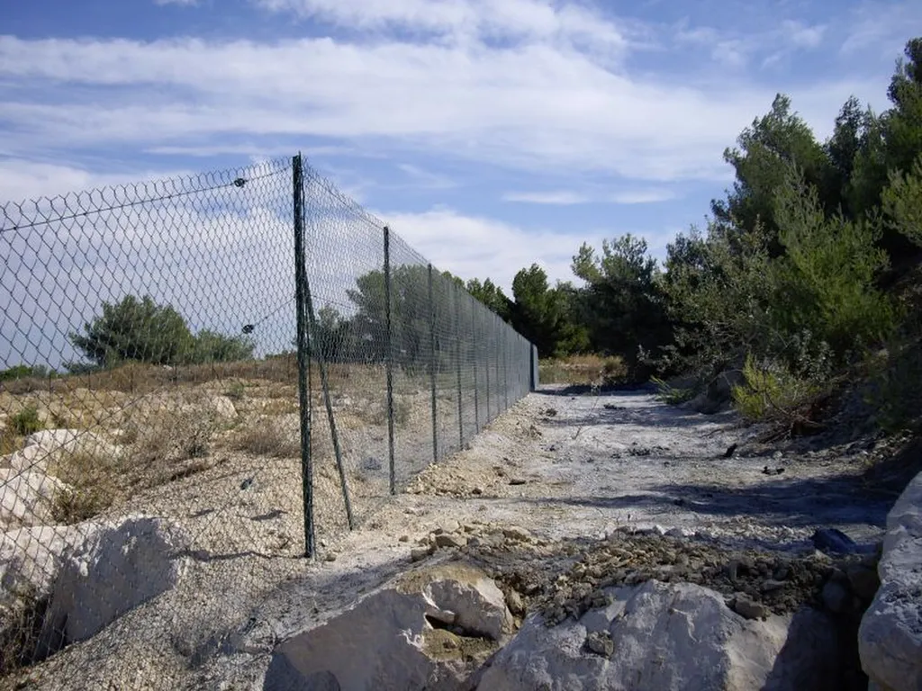 Pose de grillage simple torsion