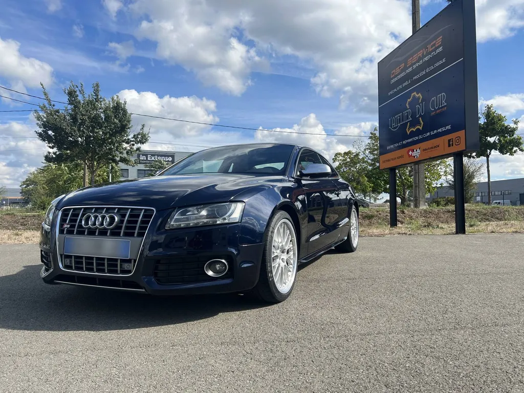 Detailing et pose d'un traitement céramique Gtechniq sur une Audi S5, à Arnage, proche Le Mans 72