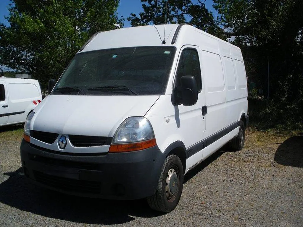 REFAIRE UNE CLÉ POUR UN RENAULT MASTER II, AVEC LA CENTRALISATION À PLAISANCE DU TOUCH EN HAUTE-GARONNE