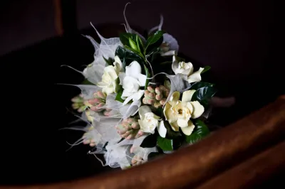 Se marier avec une wedding planner experte sur un Yacht avec croisière sur la Seine à Paris