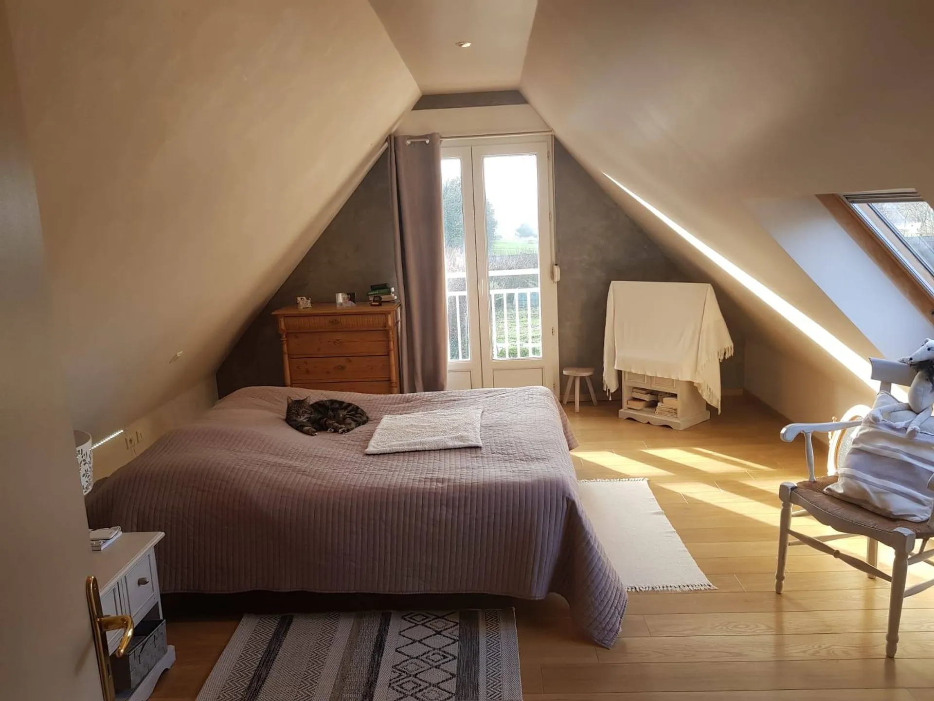 a vendre demeure de caractère entièrement rénovée toutes commodités proches