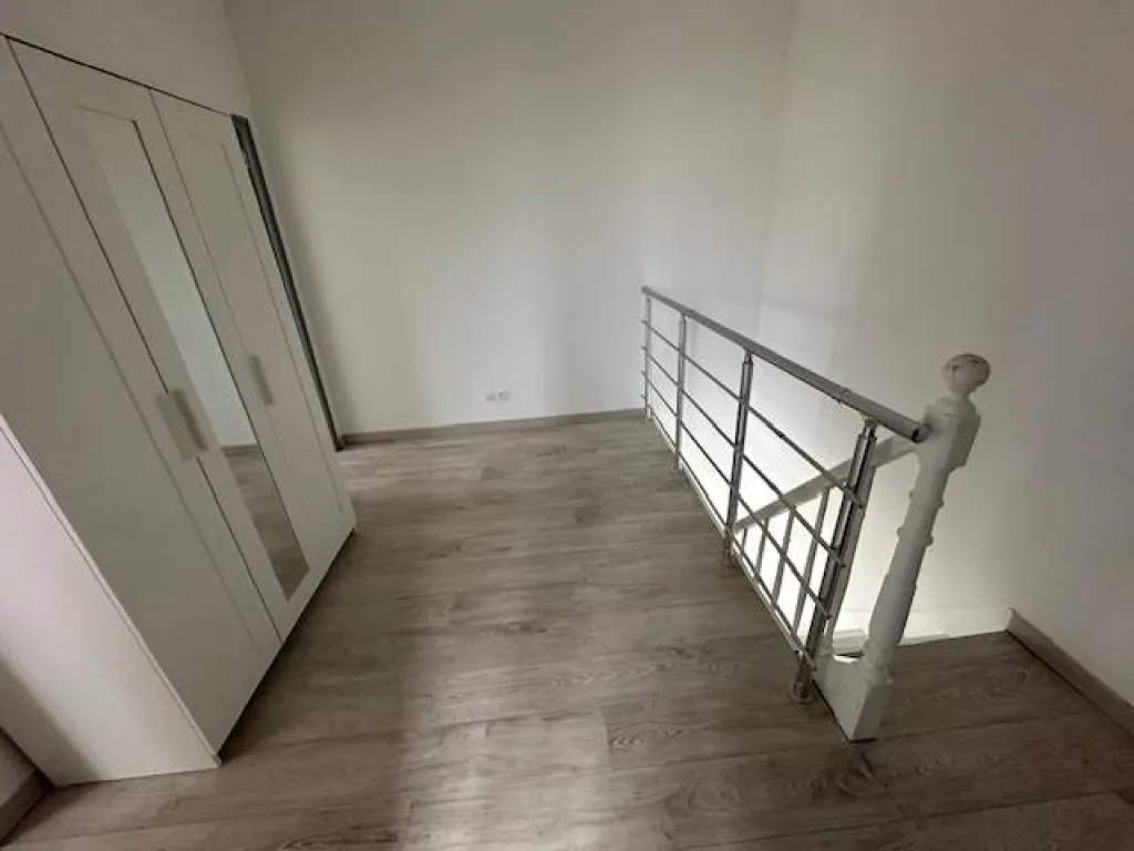 A acheter maison rénovée de 98 m² sur un terrain de 495 m² commune de CAUDEBEC LES ELBEUF