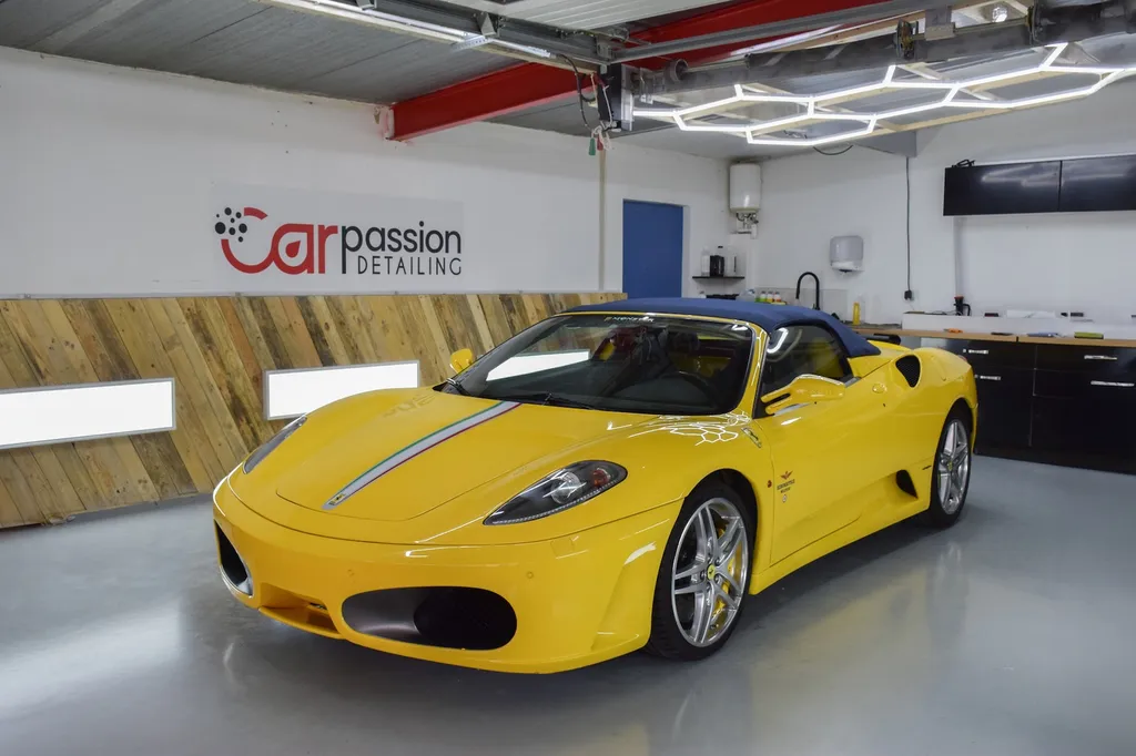 Vue d’ensemble du véhicule après intervention, mettant en avant un travail de protection ciblée réalisé avec précision et exigence, près de Chantilly.