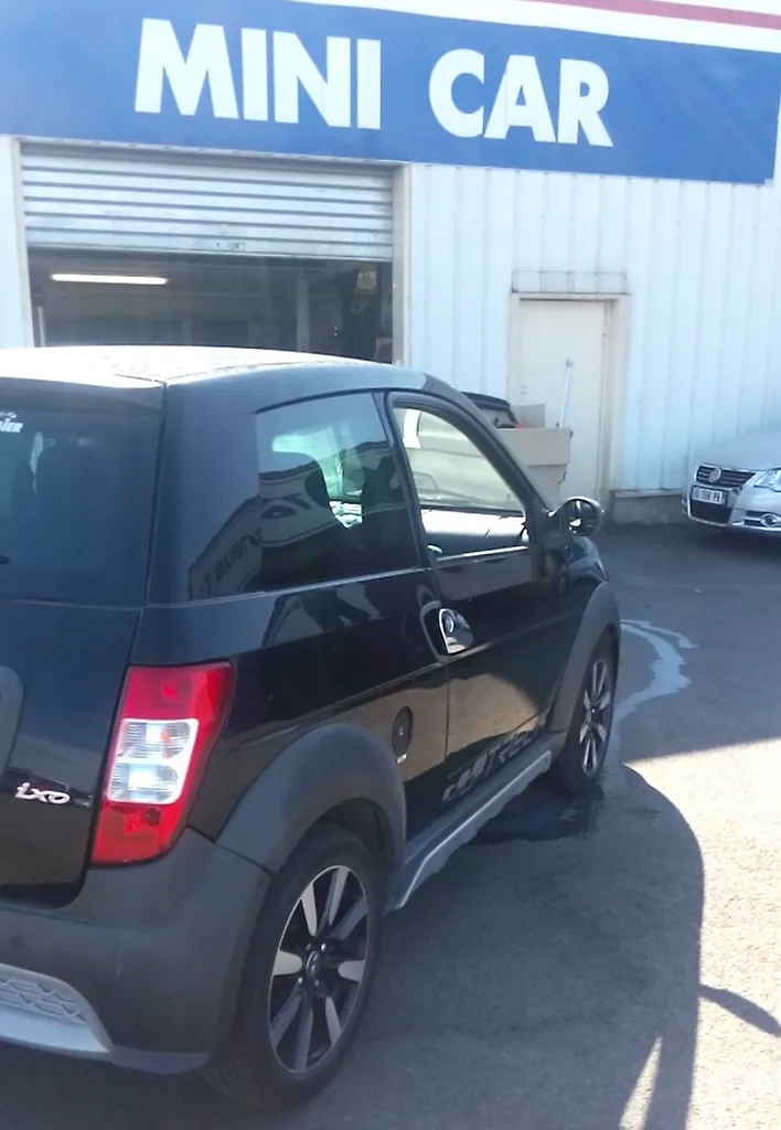 Voiture sans permis Plan de Campagne Ixo Treck DCI 