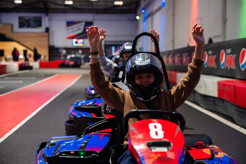 ANNIVERSAIRE 100% KARTING