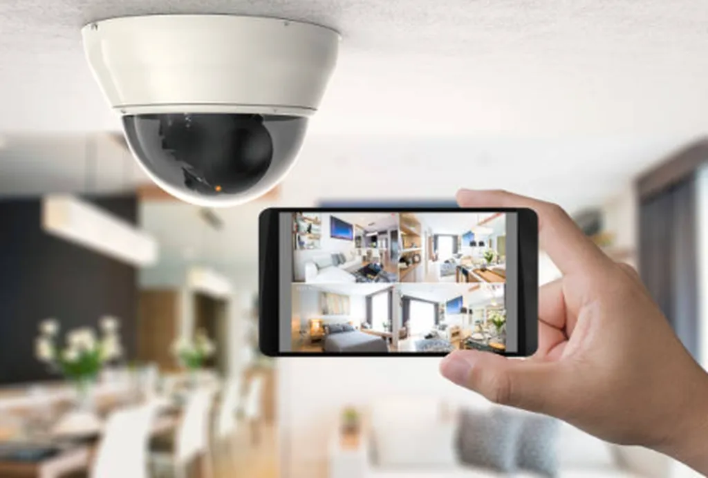 Installation d'un système de vidéosurveillance à Toulouse – Les Fermetures Occitanes, sécurité haut de gamme et qualité en Occitanie