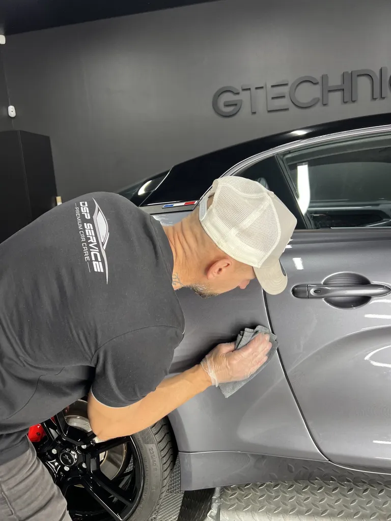 Offrez une protection durable à votre voiture haut de gamme avec DSP Service Le Mans
