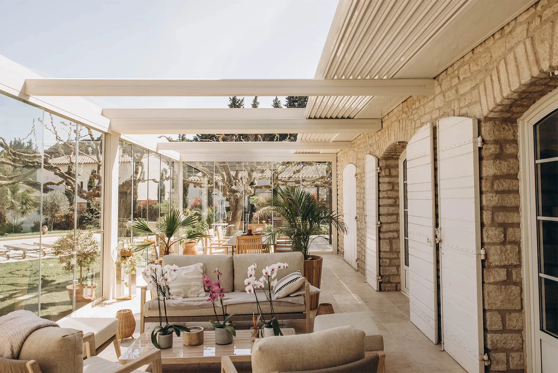 Ciel Ouv'air pergola rétractable isolée à Arcachon