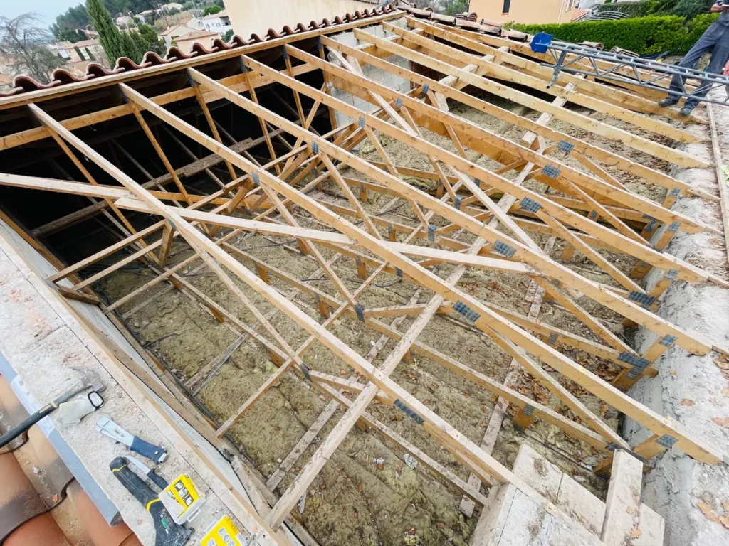 Réfection d’une toiture de maison sur Gardanne près de Aix en Provence