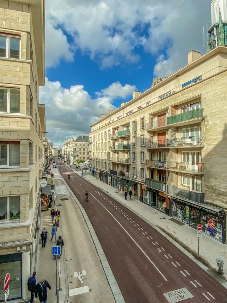 À vendre appartement avec trois chambres et parking Rouen Rive Droite 76 000