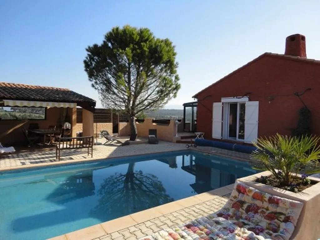  Vente belle maison 4/5 Carnoux  Vue dégagée avec Piscine et T2 indépendant