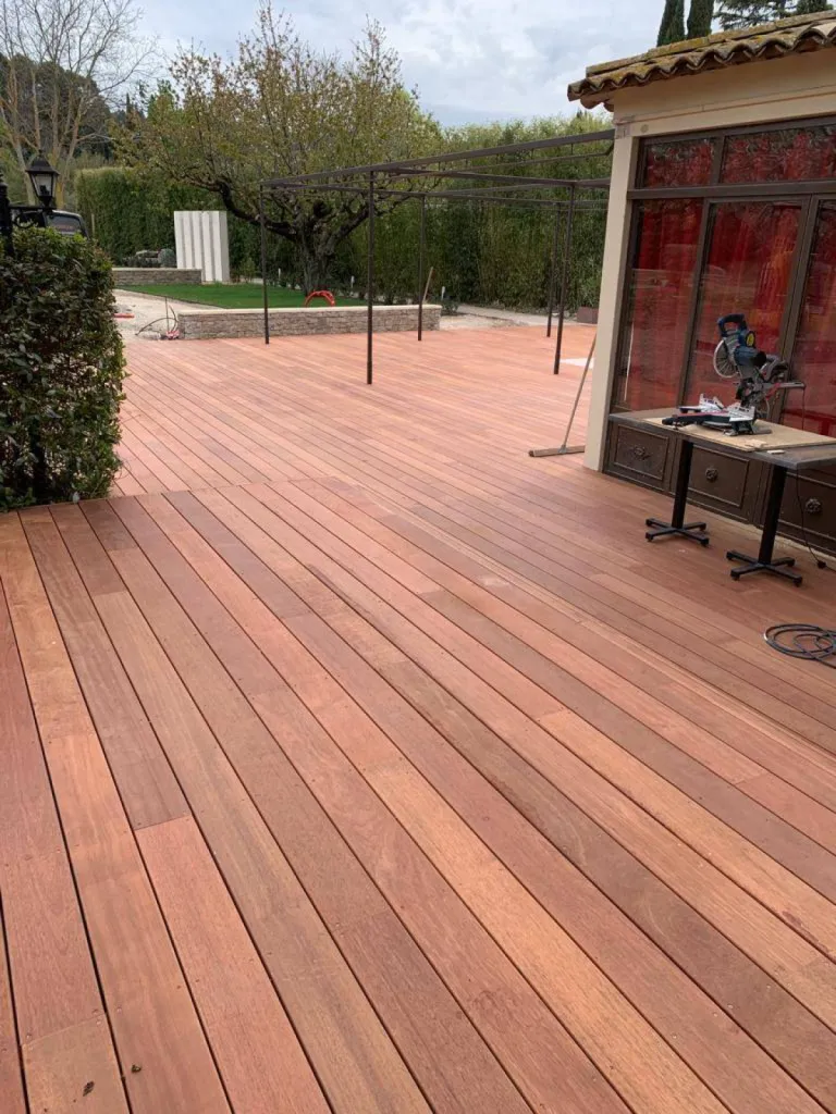Terrass Merbau Lourmarin 8