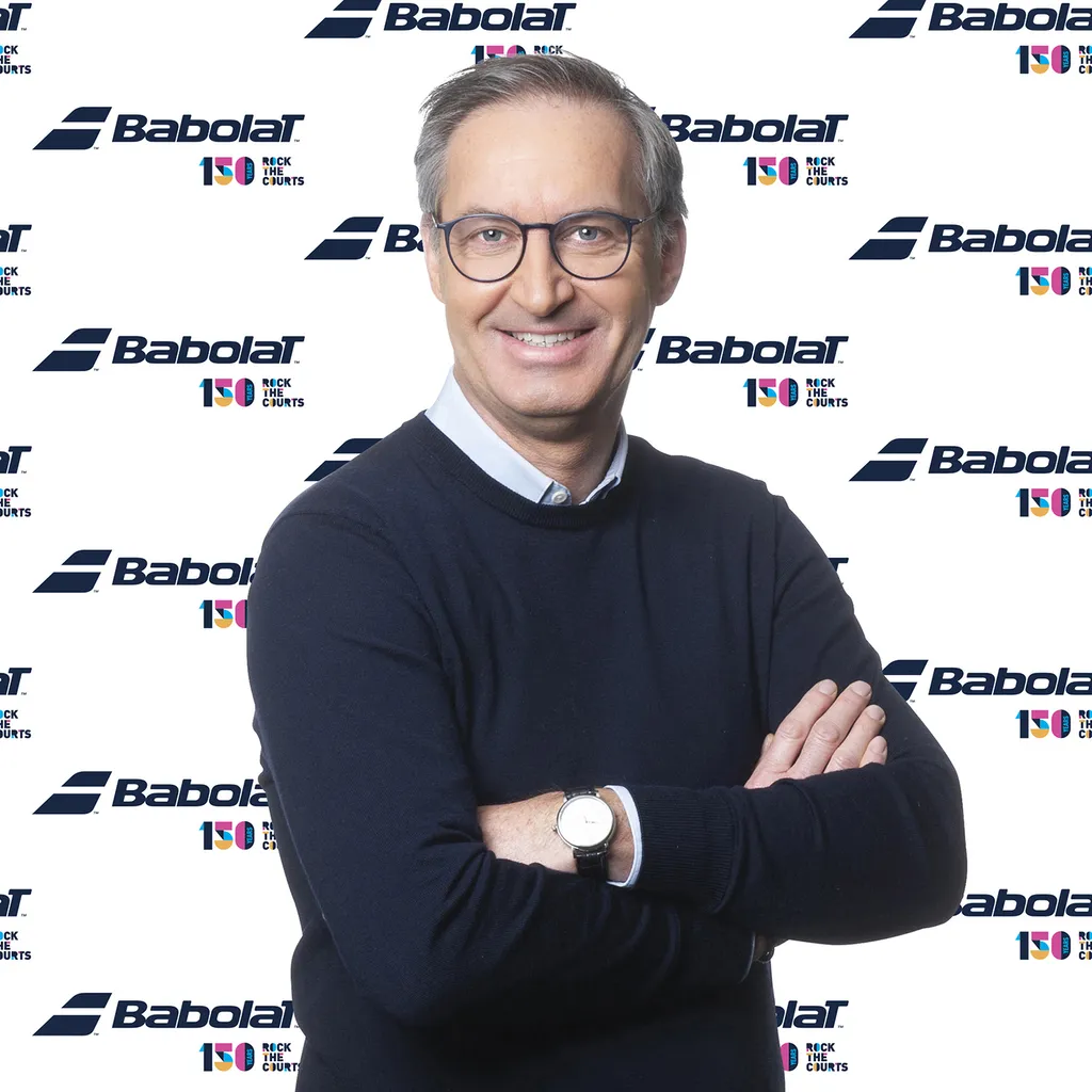 photographe portrait corporate à Lyon avec photocall 150 ans Babolat