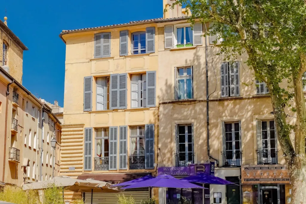 Restaurant gastronomique en pleine nature  Aix en Provence  La table des Écureuils