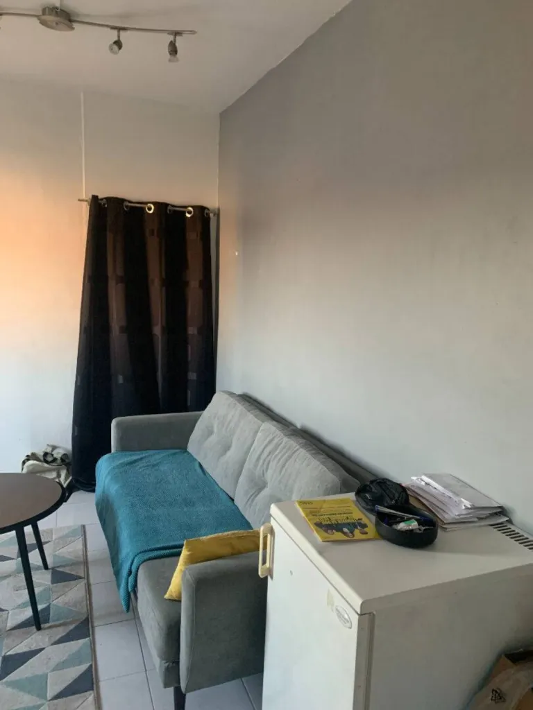 Situé au 24 rue du Champ des Oiseaux à Rouen