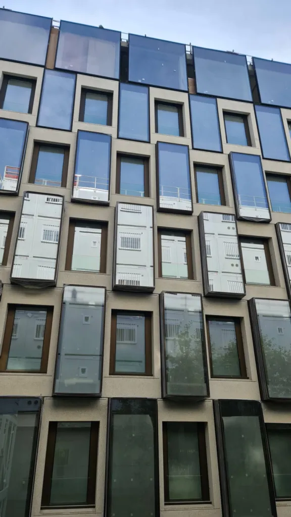Etude d'exécution BIM CVCD  pour la construction d’un projet immobilier à Paris, le bâtiment Tertiaire L1VE