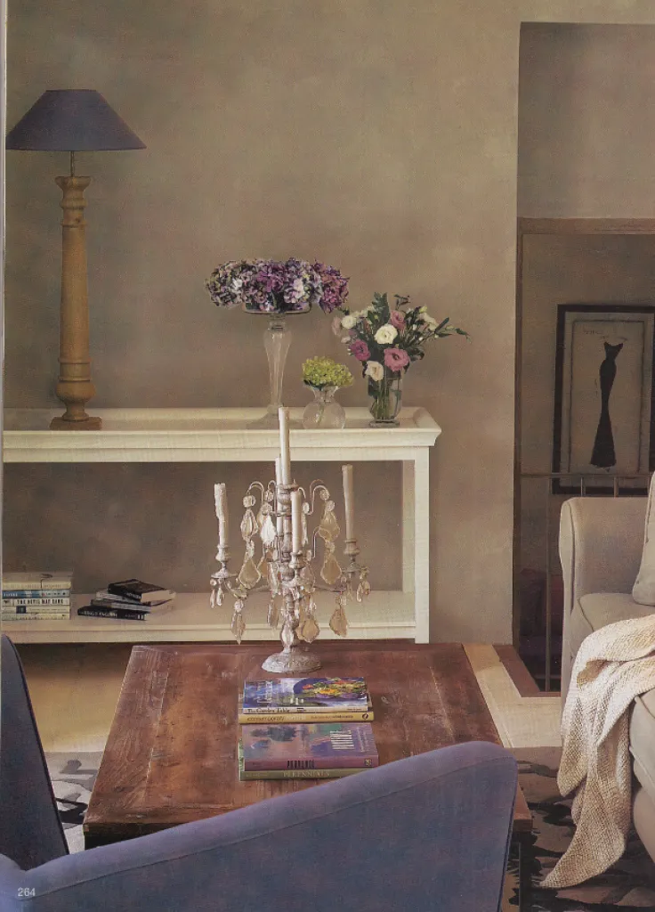  Chambre d'hôtes Le Lavandin à Pernes les Fontaine, restaurée par Sacha Houant. 