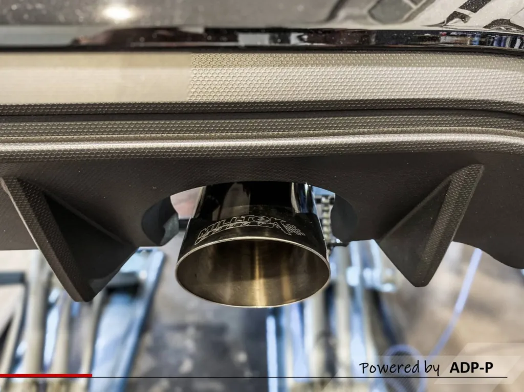 Préparation moteur et esthétique / ADP Project / Stage 2 / Reprogrammation moteur / Ford Focus RS MK3 350cv / ADP PERFORMANCE 13