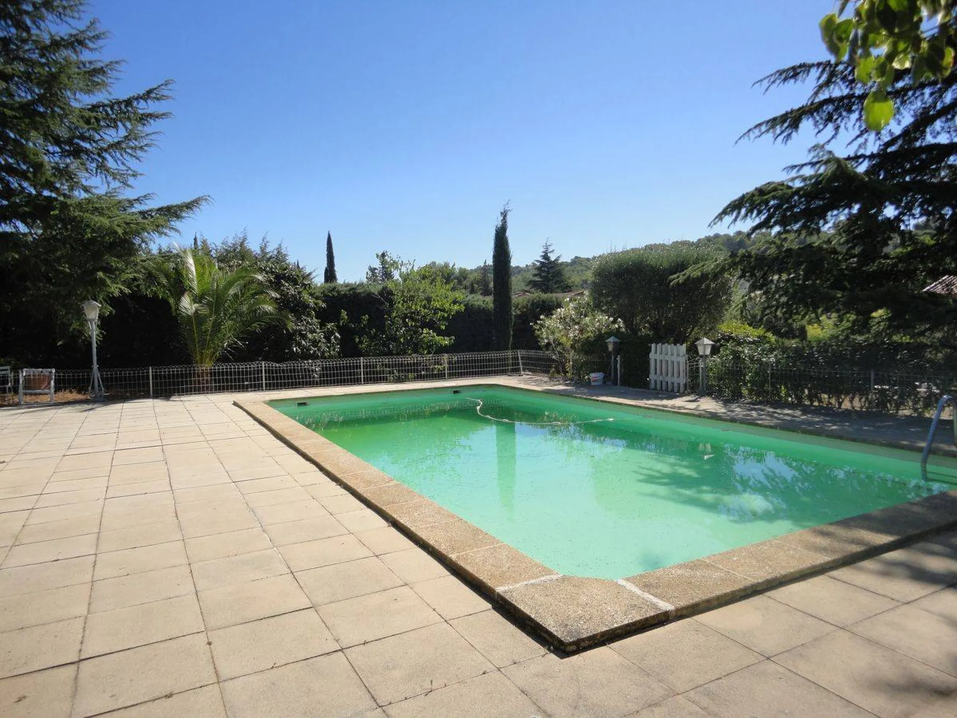 Carnoux achat maison avec piscine