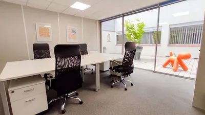 BUREAU LUMINEUX