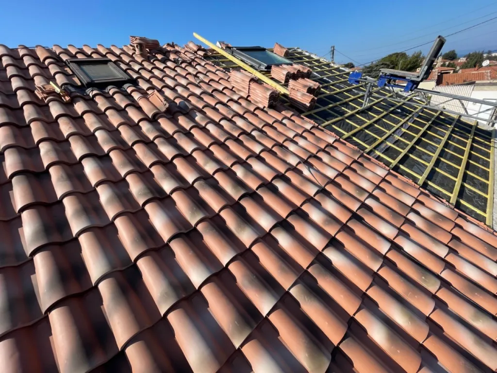 Réfection de toiture avec isolation d’une maison sur Châteauneuf-les-Martigues.