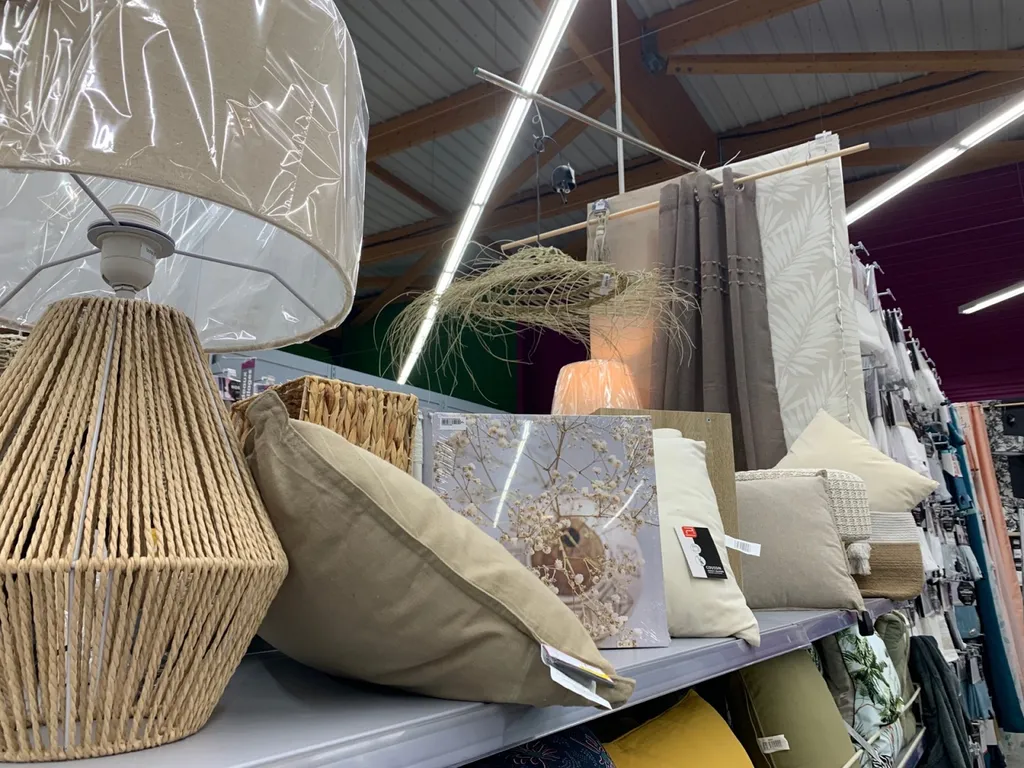 Lampes - Coussins - Toiles