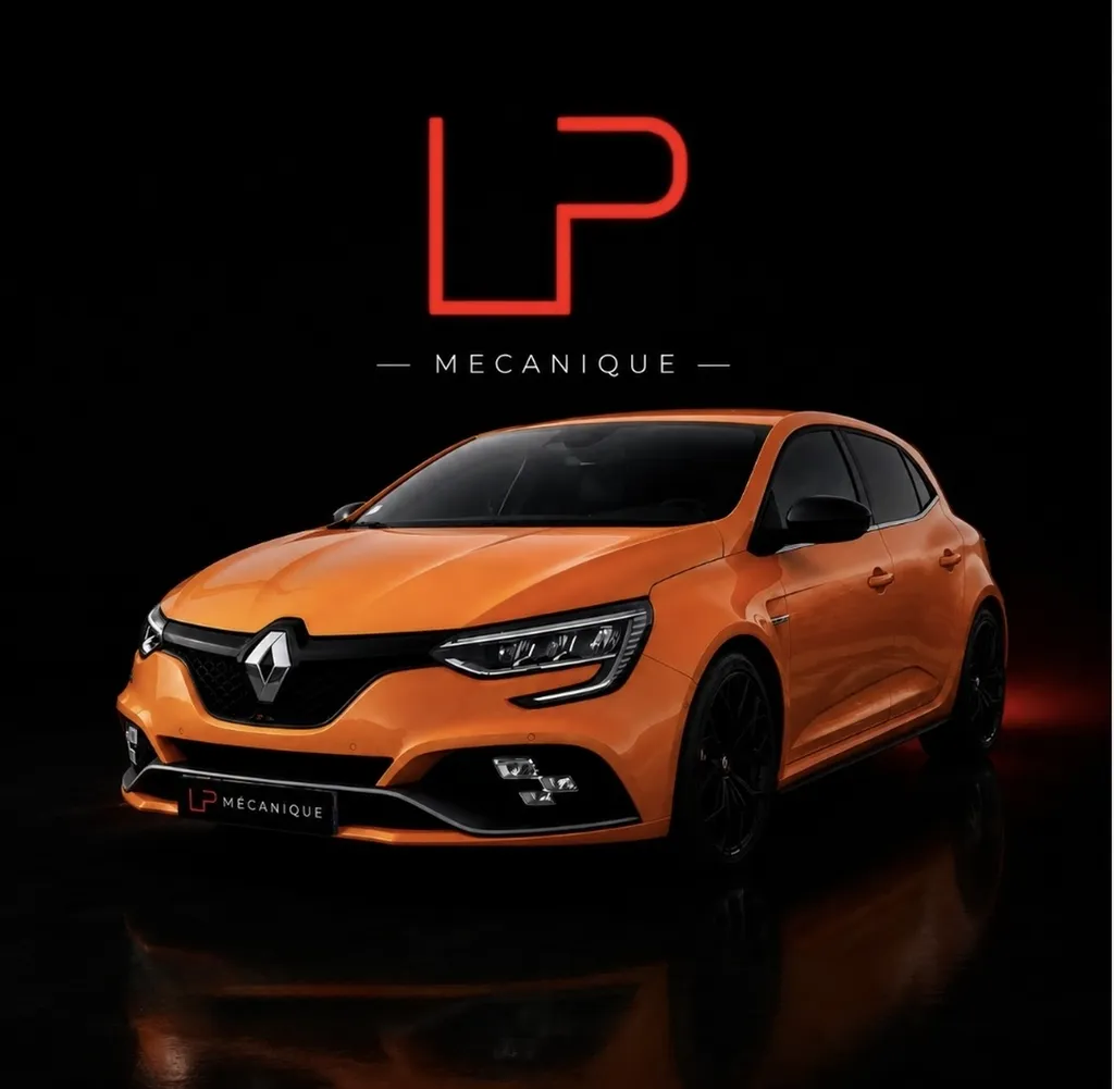 Passage au paddock pour cette Renault Mégane RS 4