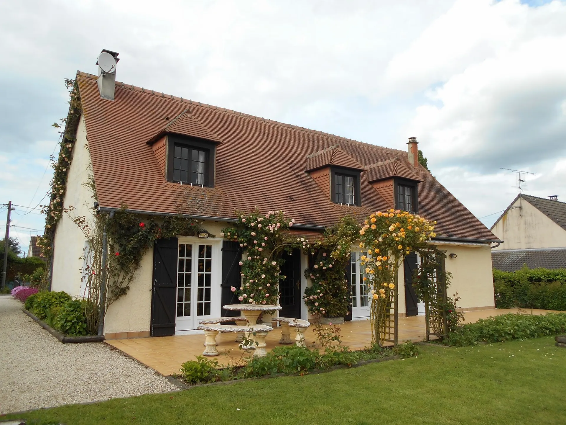 MAISON A VENDRE AVEC 7 CHAMBRE, SECTEUR LISIEUX 14000, CALVADOS